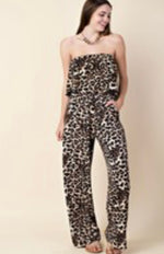 Load image into Gallery viewer, Leopard Halter Jumpsuit

